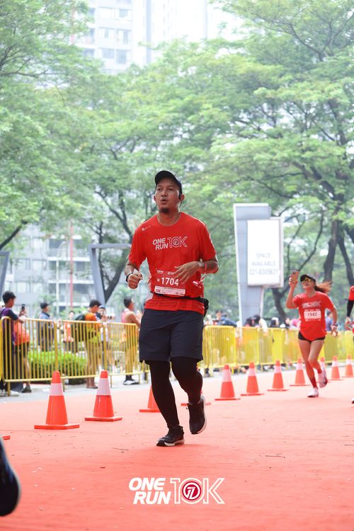 Race photo from ONE RUN 10K 2025