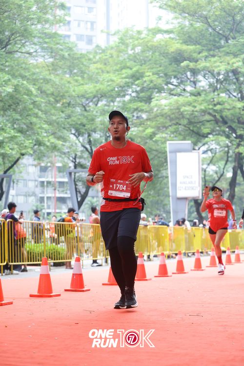 Race photo from ONE RUN 10K 2025