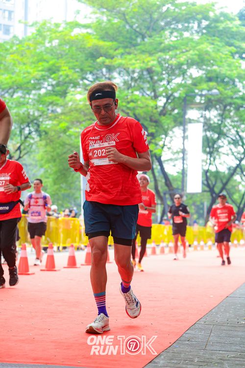 Race photo from ONE RUN 10K 2025