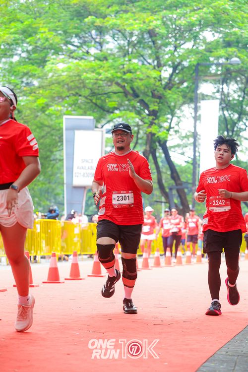 Race photo from ONE RUN 10K 2025