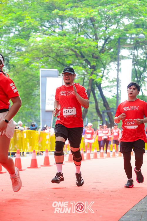 Race photo from ONE RUN 10K 2025