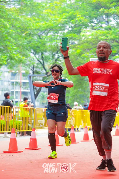 Race photo from ONE RUN 10K 2025