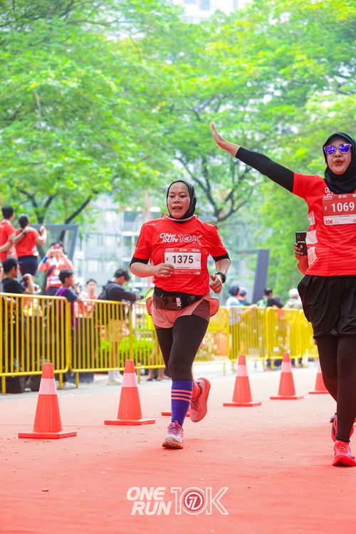 Race photo from ONE RUN 10K 2025