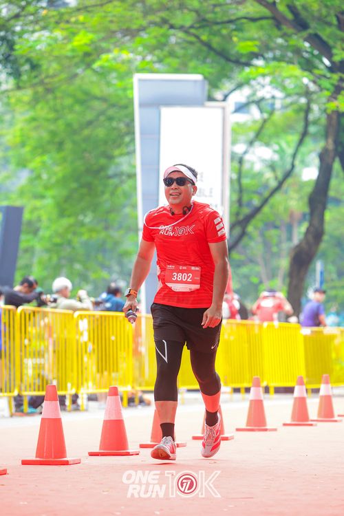 Race photo from ONE RUN 10K 2025