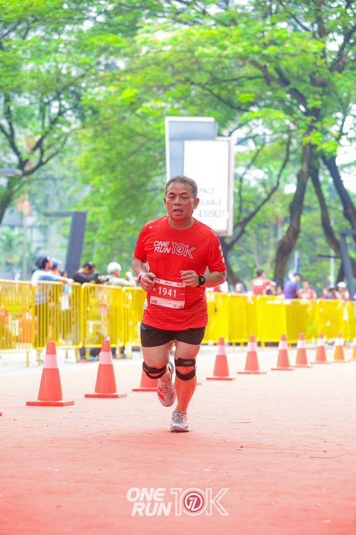 Race photo from ONE RUN 10K 2025