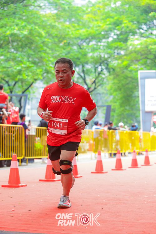 Race photo from ONE RUN 10K 2025