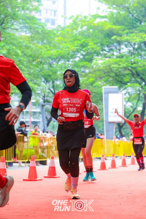 Race photo from ONE RUN 10K 2025