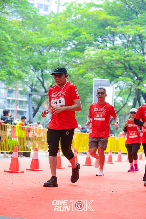 Race photo from ONE RUN 10K 2025