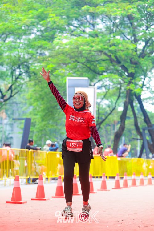 Race photo from ONE RUN 10K 2025