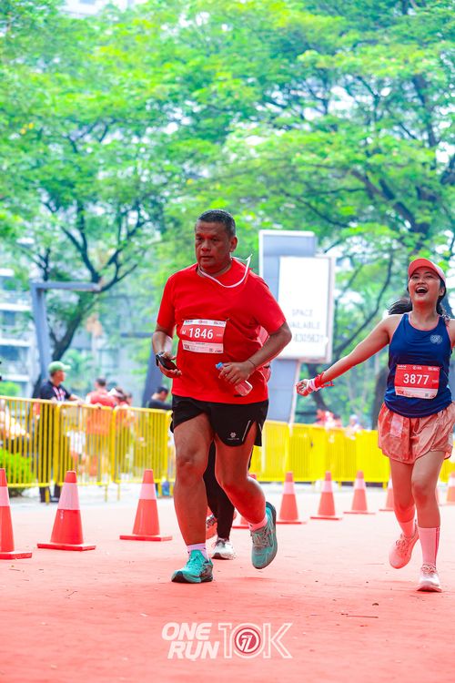 Race photo from ONE RUN 10K 2025
