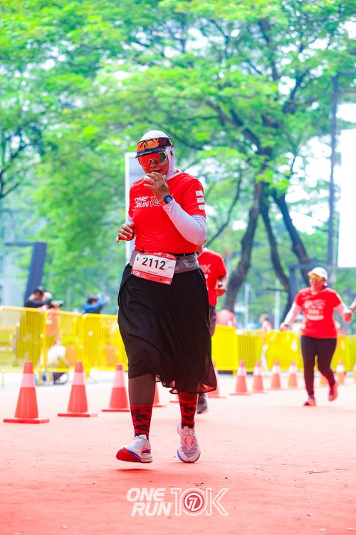 Race photo from ONE RUN 10K 2025