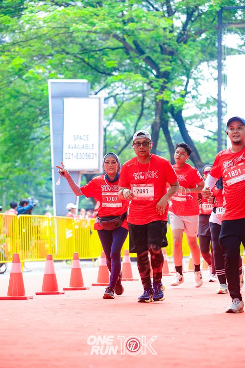 Race photo from ONE RUN 10K 2025