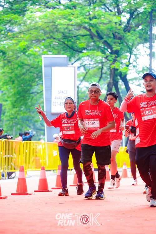 Race photo from ONE RUN 10K 2025
