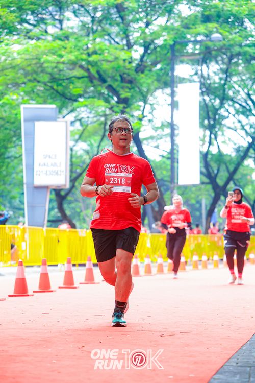 Race photo from ONE RUN 10K 2025