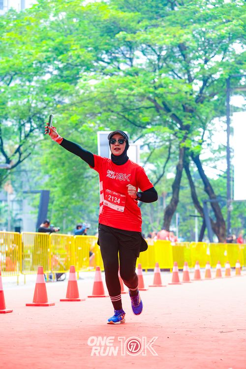 Race photo from ONE RUN 10K 2025