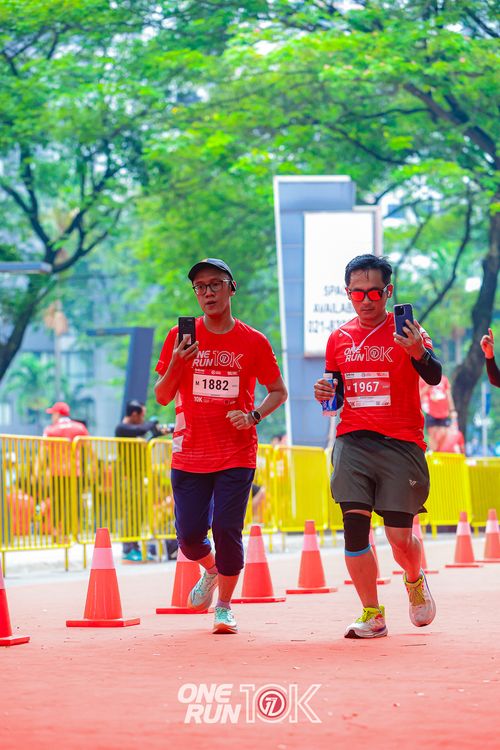 Race photo from ONE RUN 10K 2025