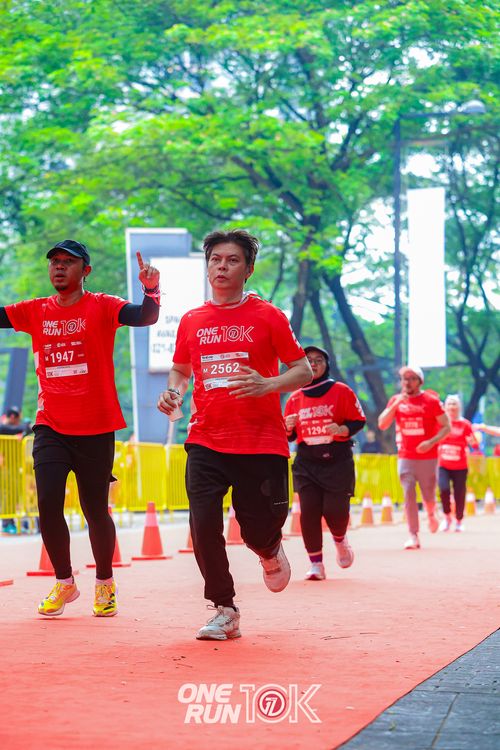 Race photo from ONE RUN 10K 2025