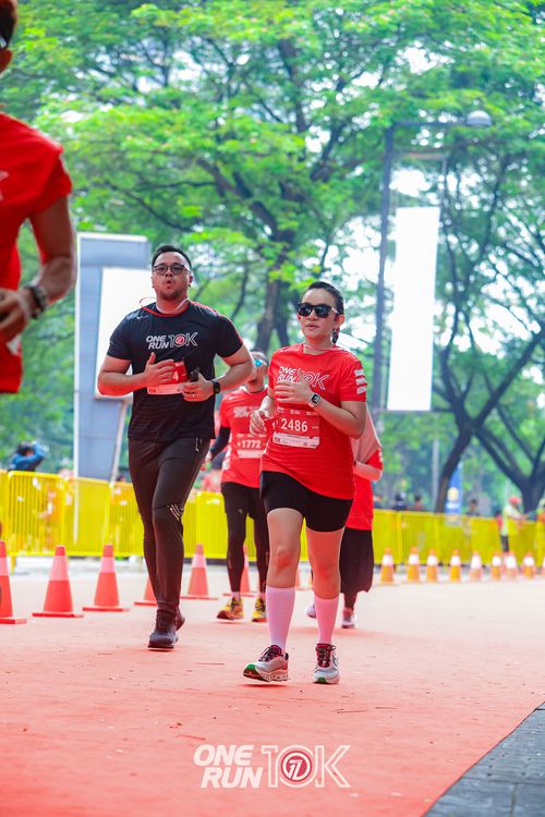 Race photo from ONE RUN 10K 2025