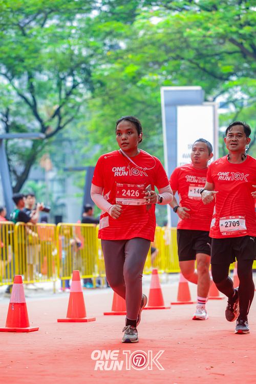 Race photo from ONE RUN 10K 2025