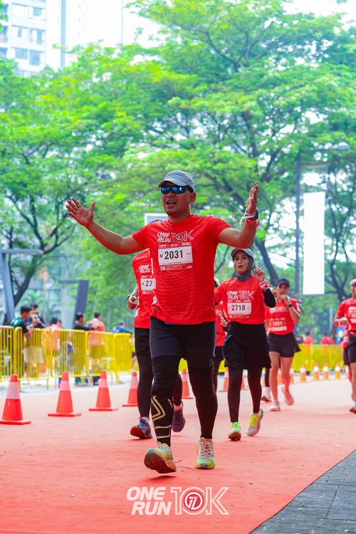 Race photo from ONE RUN 10K 2025