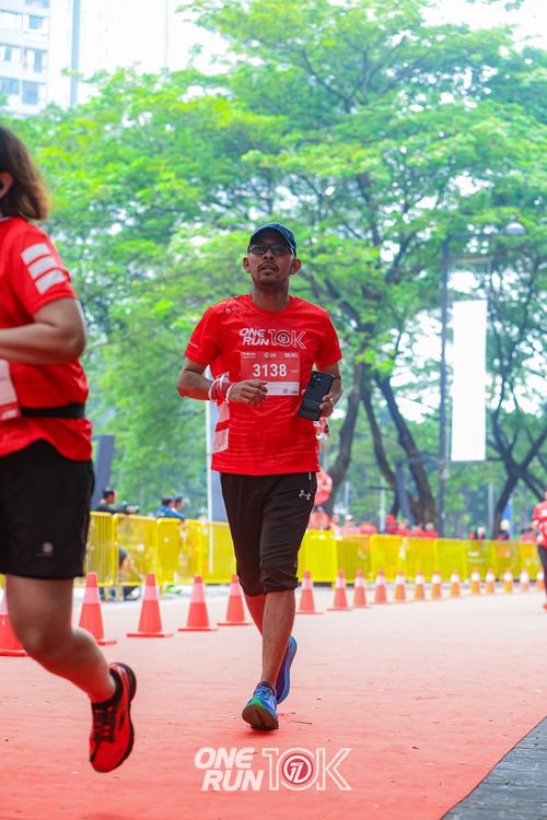 Race photo from ONE RUN 10K 2025