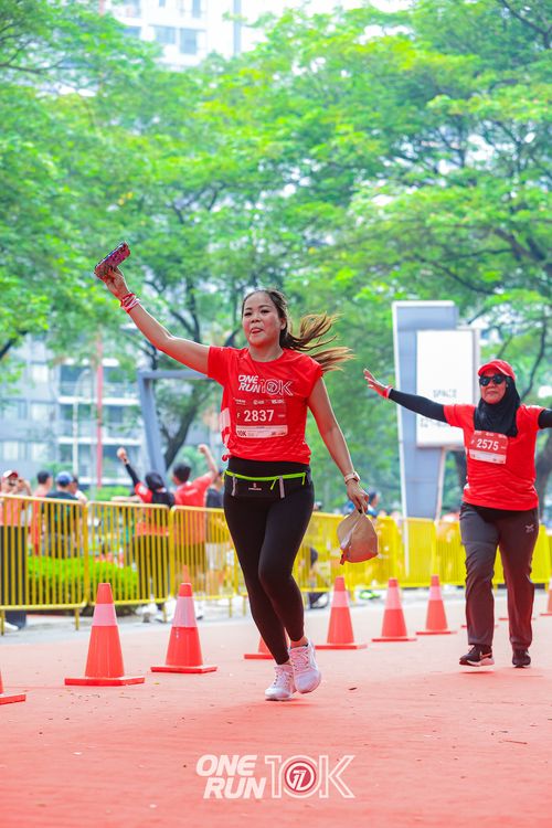 Race photo from ONE RUN 10K 2025