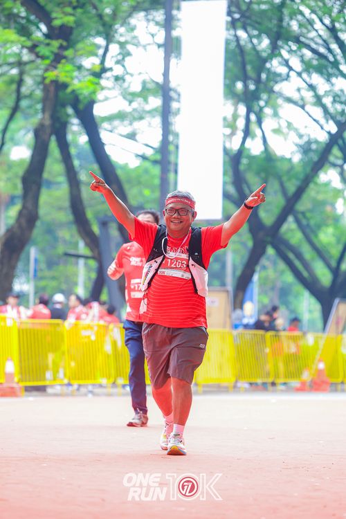 Race photo from ONE RUN 10K 2025