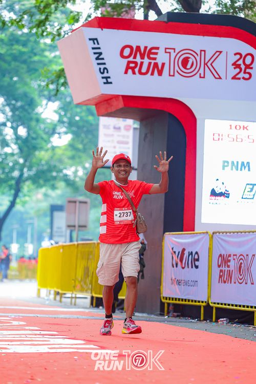 Race photo from ONE RUN 10K 2025