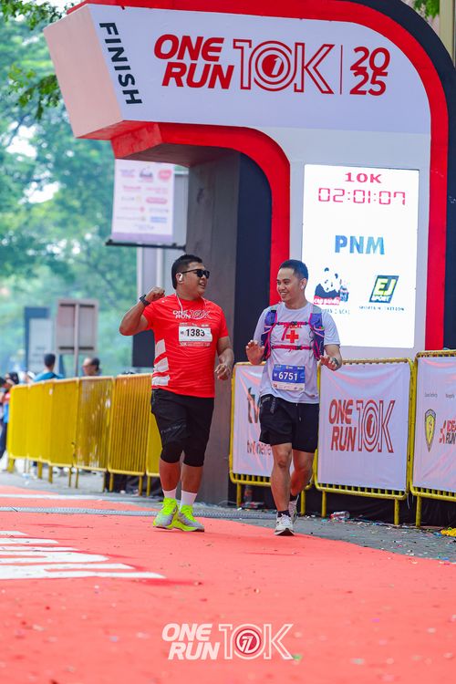 Race photo from ONE RUN 10K 2025