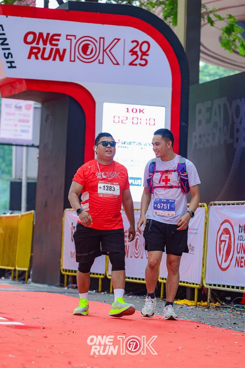 Race photo from ONE RUN 10K 2025