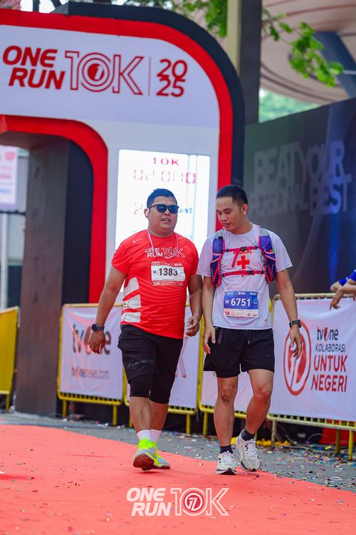 Race photo from ONE RUN 10K 2025