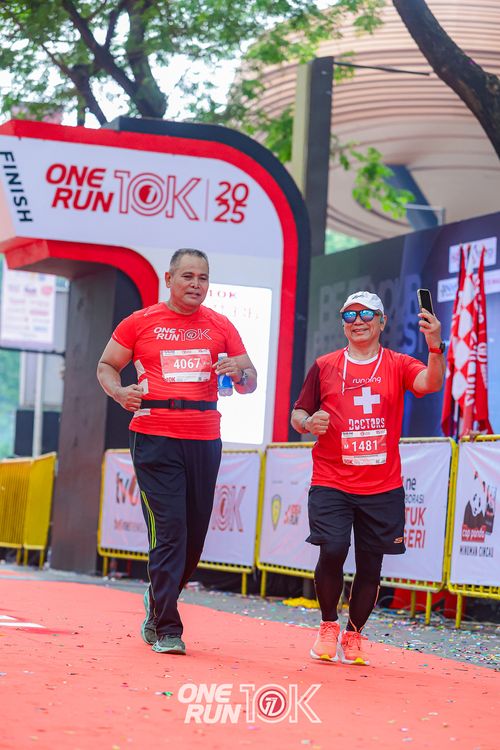 Race photo from ONE RUN 10K 2025