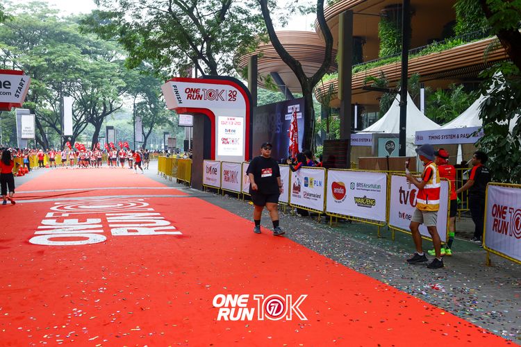 Race photo from ONE RUN 10K 2025
