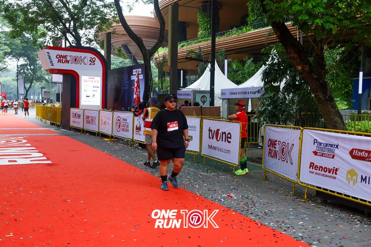 Race photo from ONE RUN 10K 2025
