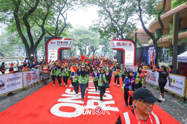 Race photo from ONE RUN 10K 2025