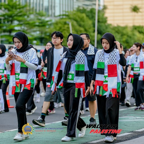 Race photo from WALK FOR PALESTINE