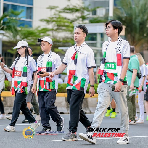 Race photo from WALK FOR PALESTINE