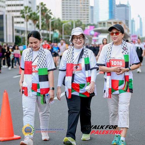 Race photo from WALK FOR PALESTINE
