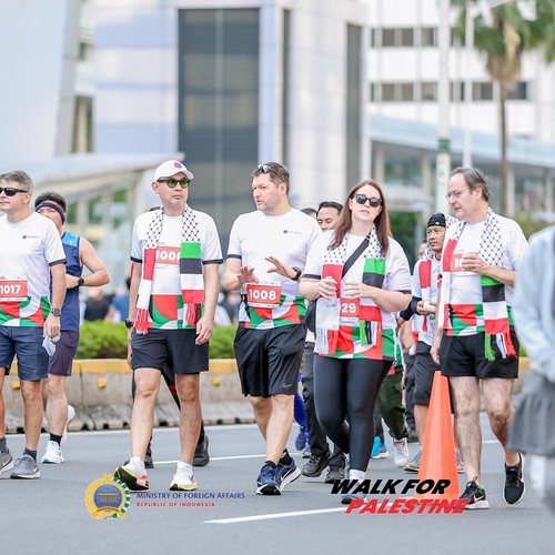Race photo from WALK FOR PALESTINE