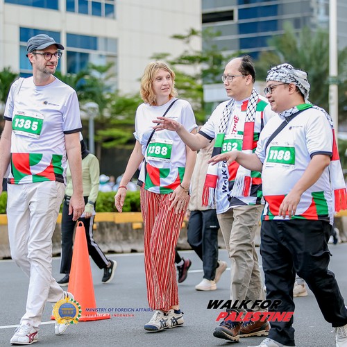 Race photo from WALK FOR PALESTINE