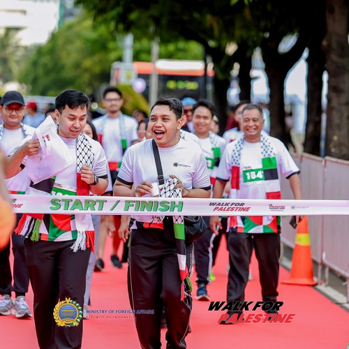 Race photo from WALK FOR PALESTINE