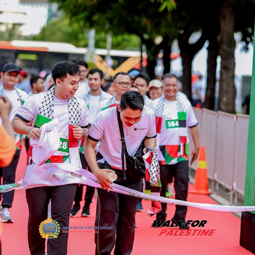Race photo from WALK FOR PALESTINE