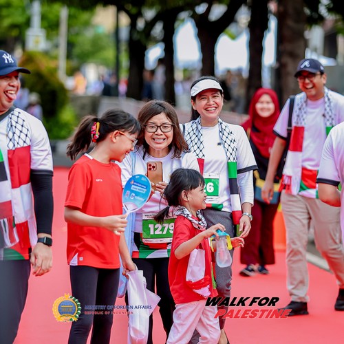 Race photo from WALK FOR PALESTINE