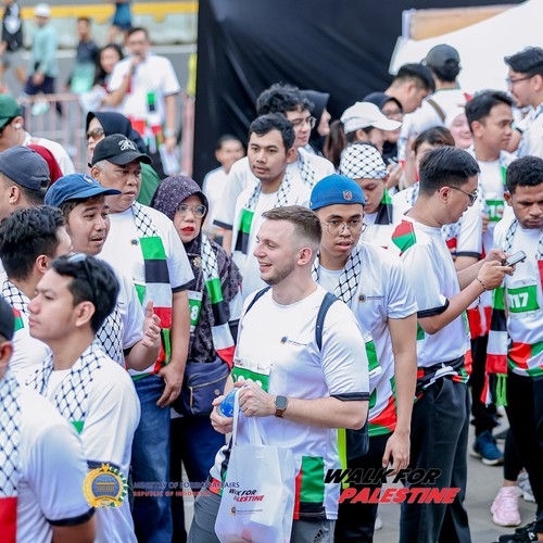 Race photo from WALK FOR PALESTINE