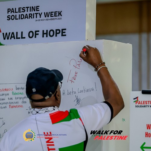 Race photo from WALK FOR PALESTINE