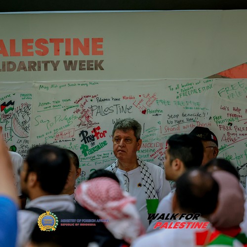 Race photo from WALK FOR PALESTINE