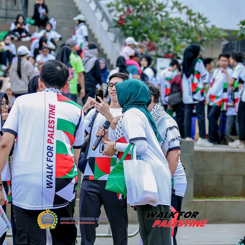 Race photo from WALK FOR PALESTINE