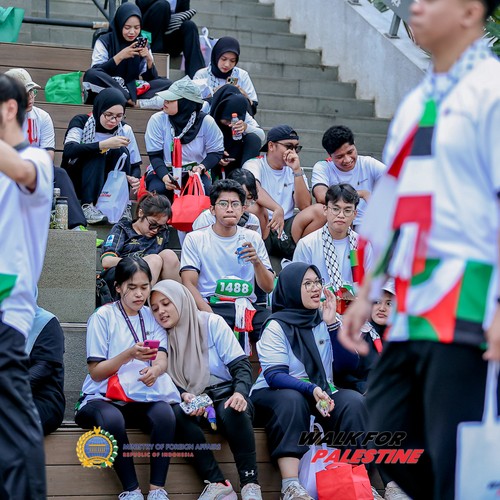 Race photo from WALK FOR PALESTINE