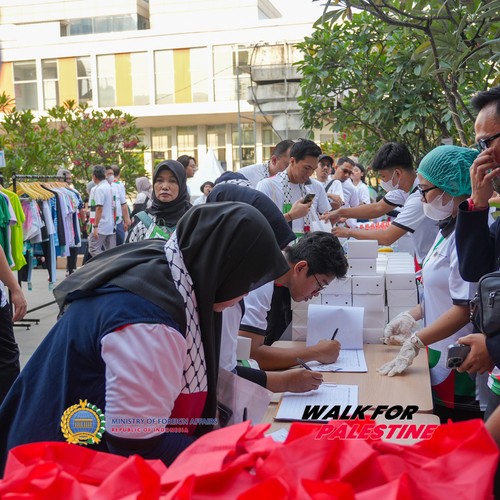 Race photo from WALK FOR PALESTINE