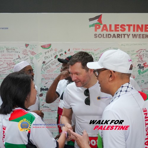 Race photo from WALK FOR PALESTINE